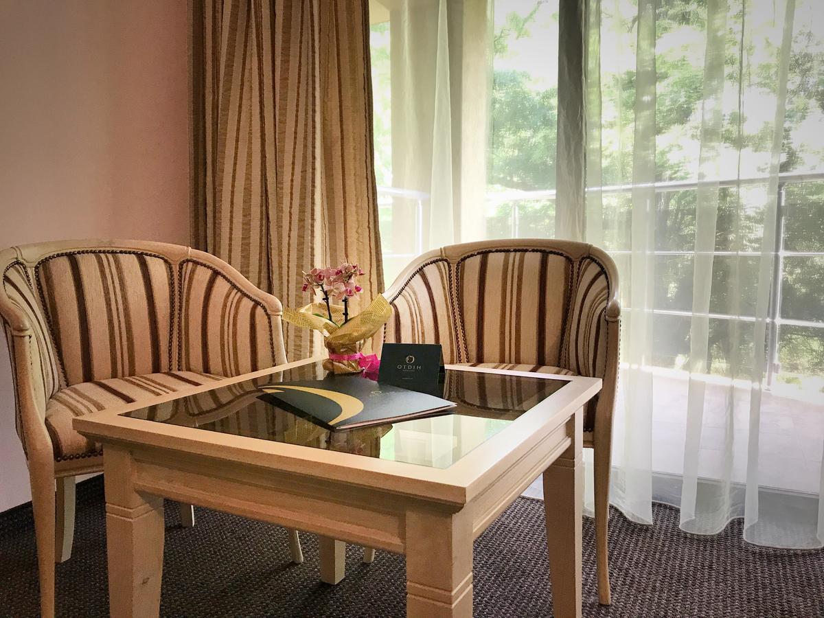 Hotel Otdih Kavarna Eksteriør bilde